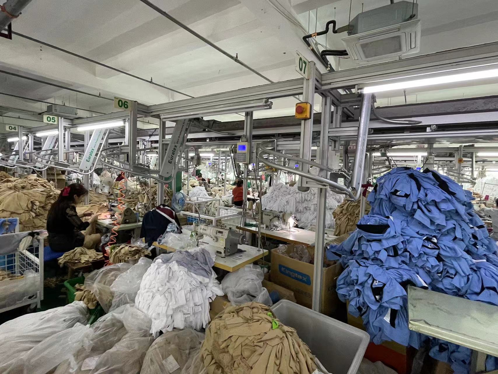 Understanding the Woven Garment Production Process: A Guide for Fashion Brands