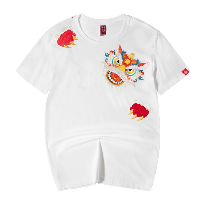 China Clothing Manufacturer Dancing Lion Embroidery T Shirts Customization