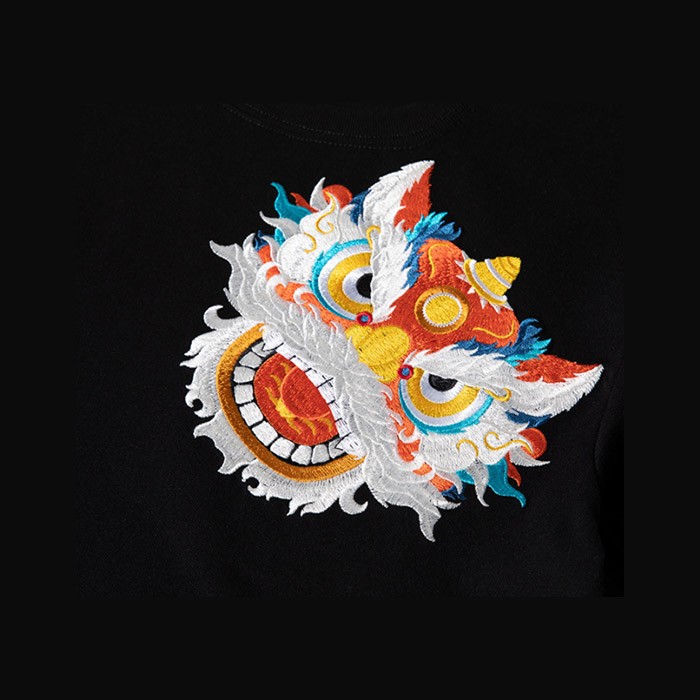 China Clothing Manufacturer Dancing Lion Embroidery T Shirts Customization